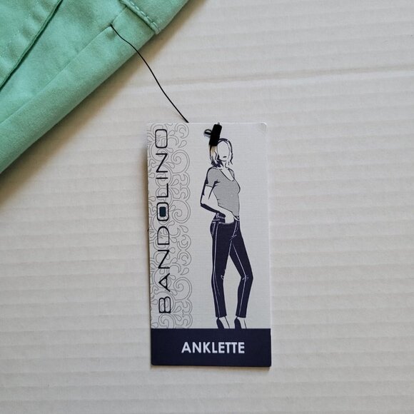 Bandolino pants Anklette style mint green stretch slim fit size 6 New with tags - Picture 13 of 14